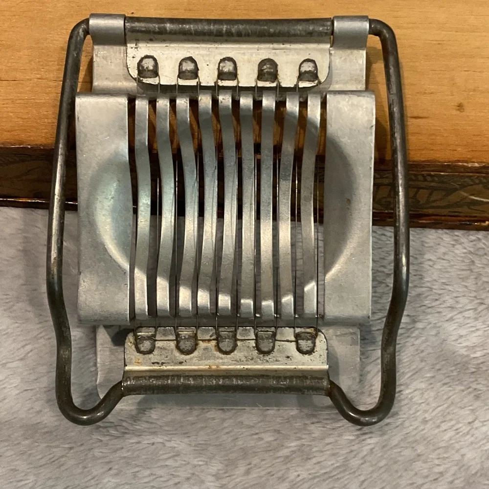 Vintage Metal Egg Slicer